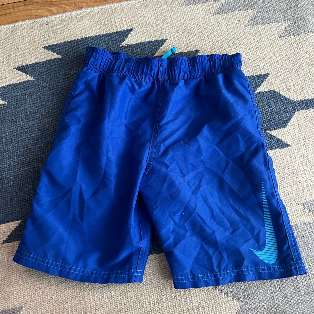 Nike boys Swim 8/9